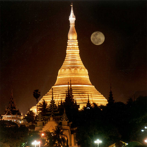 Chùa vàng Shwedagon, Myanmar Chùa vàng Shwedagon, Myanmar