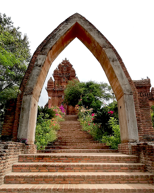 Tháp chăm Po Klong Garai tại Ninh Thuận