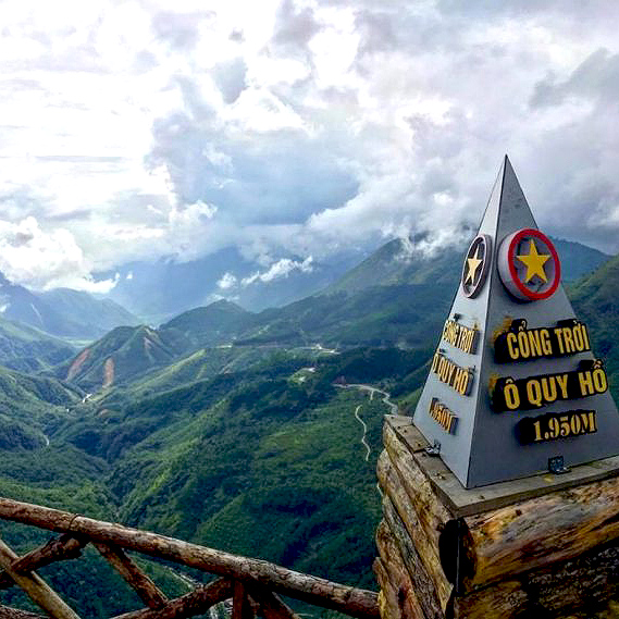 Đèo Ô Quý Hồ nối Lào Cai và Lai Châu là đèo dài, cao và đẹp nhất Việt Nam Đèo Ô Quý Hồ nối Lào Cai và Lai Châu là đèo dài, cao và đẹp nhất Việt Nam
