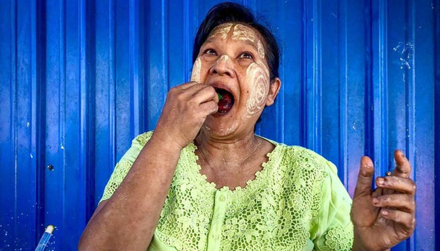 Thói quen ăn trầu của người Myanmar